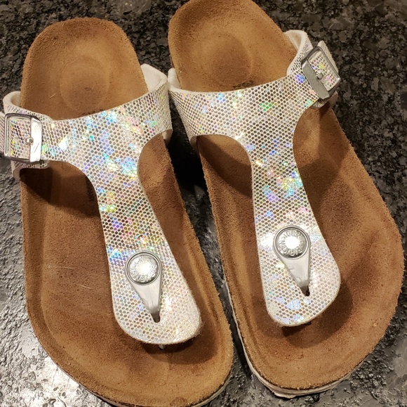 SOLD - Picture 2 of 4